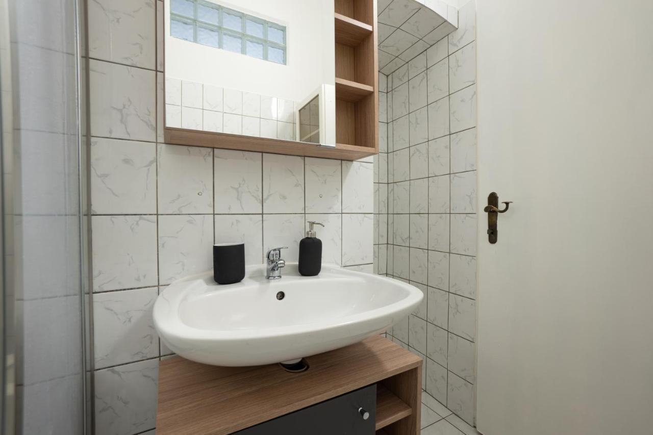 Lovely 1-Bedroom Apartment Next To Praterstern Vídeň Exteriér fotografie