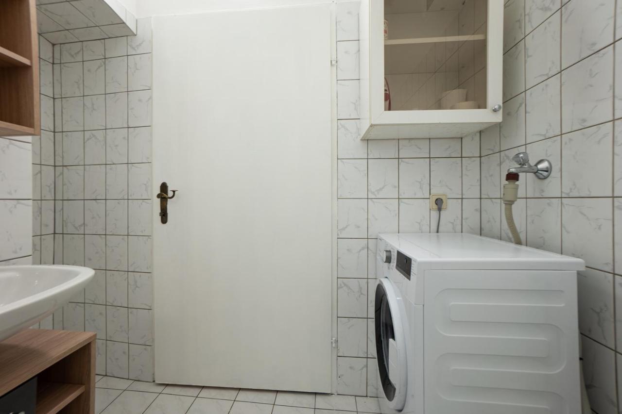 Lovely 1-Bedroom Apartment Next To Praterstern Vídeň Exteriér fotografie